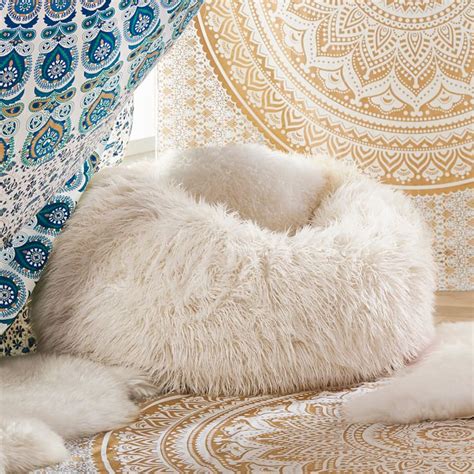 You can also get it for your kid's room, but you might find yourself using it more than them. Furlicious Ivory Faux-Fur Bean Bag Chair Slipcover ...