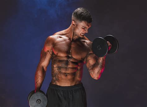 10 Best Dumbbell Exercises To Build Size And Strength