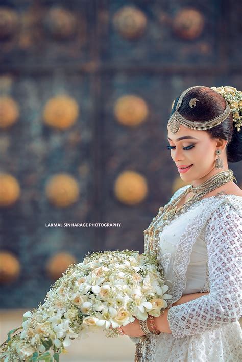 It carries articles and translations by monks, scholars, and other writers on humanities and social sciences including religious, psychological, historical. Actress Piumi Srinayaka & Actor Chanuka Prabuddha | Facebook