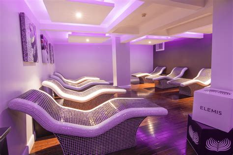 Premium Double Up Pamper Day With Two Treatment And Light Lunch For Two