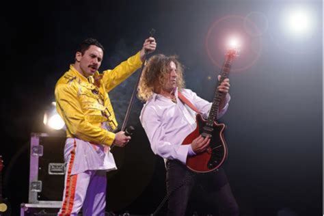 Freddie mercury verbrachte seine letzten tage in seinem haus in kensington, einem stadteil von london im. The Spirit of Freddie Mercury in Mannheim - headline24 ...