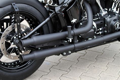 Universal fit parts can be installed on various motorcycles and may require modification. Thunderbike Evil Twin • H-D Softail Slim FLS Custom Motorcycle