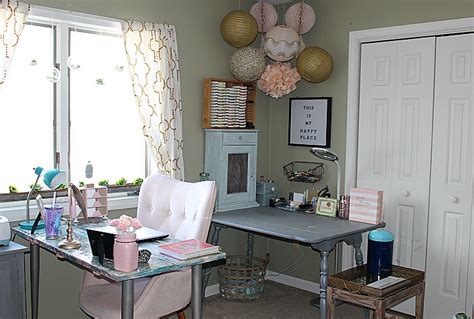 Get the tutorial at lowe's. My Pretty In Pink And Gold DIY Craft Room & Office