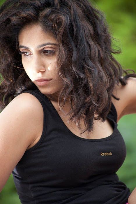 Indian Singer Neha Bhasin Photos Moviebix