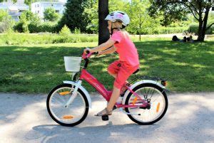 Ab wann kann ein laufrad von kleinkindern genutzt werden laufrad laufrad kinder und kinderfahrrad. Ab wann brauchen Kinderfahrräder eine Gangschaltung? Unser ...