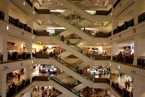 What is the biggest shop in the world? Must-visit shopping malls in Kuala Lumpur - ExpatGo