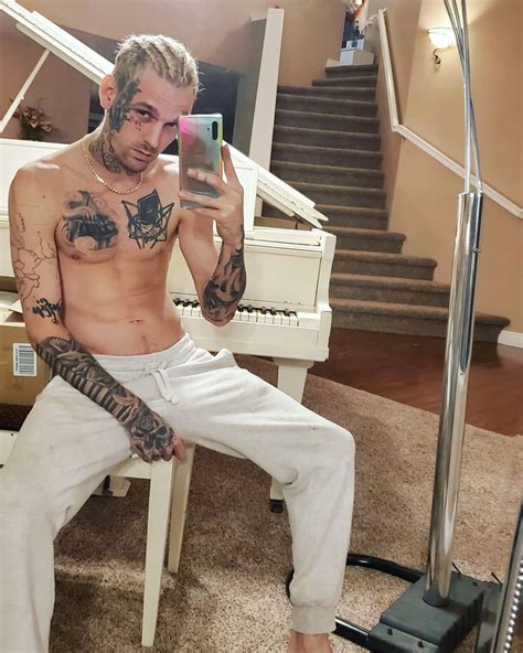 Aaron Carter To Go Fully Nude In Las Vegas Show Naked Boys Singing While Star Expects First