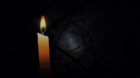 Maybe you would like to learn more about one of these? HAY FANTASMAS EN MI CUARTO . Cuento de terror de la autora ...