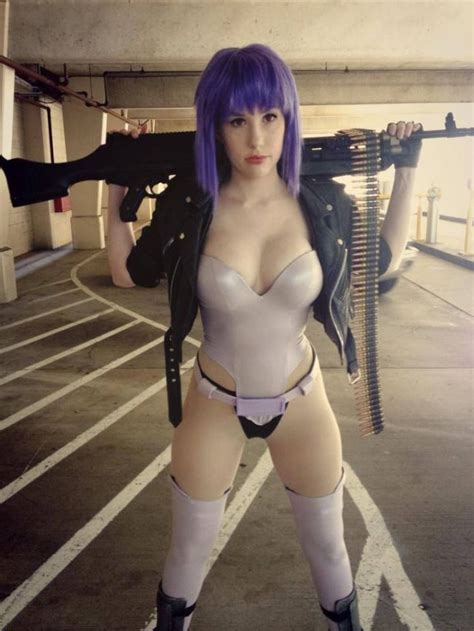 girls who get cosplay and do it right 39 pics