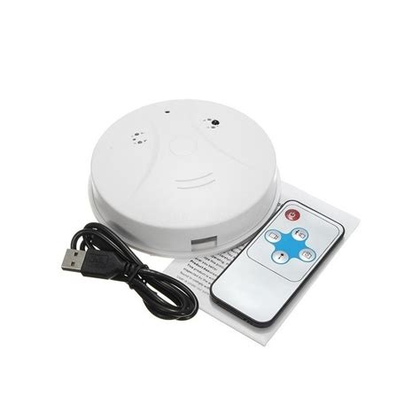 Funciona por medio de un sensor fotoeléctrico que este detector de humo viene con una aplicación para descargar en tu dispositivo móvil, la cual te mantendrá al tanto de la seguridad de tu casa y te. Detector de humo inteligente con mini cámara de vigilancia ...