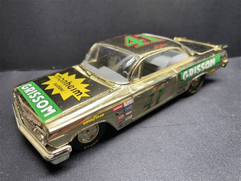 Racing Champions Grissom 1962 Chevy Race Car Limited Edition Die Cast 1