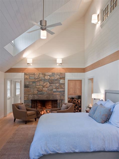 The post and beam structure is a natural fit for a vaulted ceiling. Vaulted Ceiling Home Design Ideas, Renovations & Photos