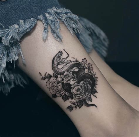36 Best Snake And Flower Tattoo Designs And Meanings Page 2 Of 6
