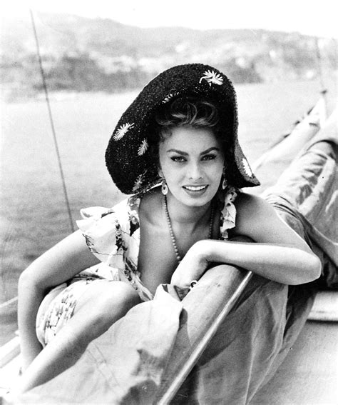 Sophia Loren Sofia Loren Vintage Hollywood Hollywood Glamour Classic Hollywood Brigitte