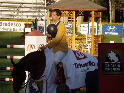 Yuri mansur desbanca steve guerdat em prova de hipismo na basileia. Yuri Mansur emplaca em 1º a 1.45 metro no The Best Jump ...