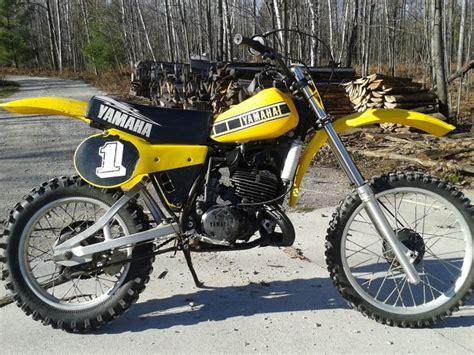 Main specifications of the 75 to 40 horsepower enduro models. 1980 Yamaha YZ125 | Vintage motocross, Classic bikes ...