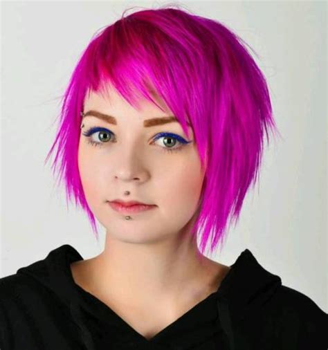 30 Creative Emo Hairstyles And Haircuts For Girls In 2024