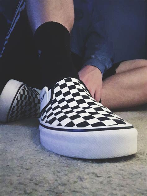 Pin By Monkeyey ¥ On Clothe Classic Sneakers Checkered Vans Outfit