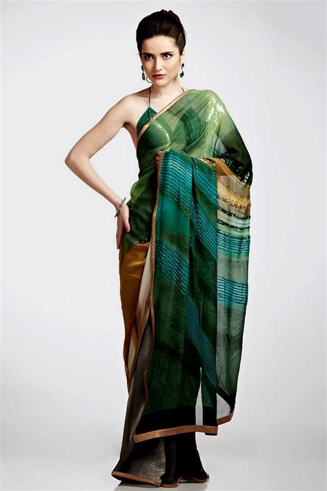 Satya paul, the indian fashion designer who invented the modern sari, has died at the age of 79. Satya Paul spring summer Chiffon Saree collection 2013 ~ •♥•Naina Jee Bridal Dresess & Beauty ...