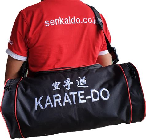 Tarung derajat adalah seni bela diri kontak penuh (full body contact) berasal dari indonesia yang diciptakan oleh guru h. Senkaido Martial Art - Home | Facebook