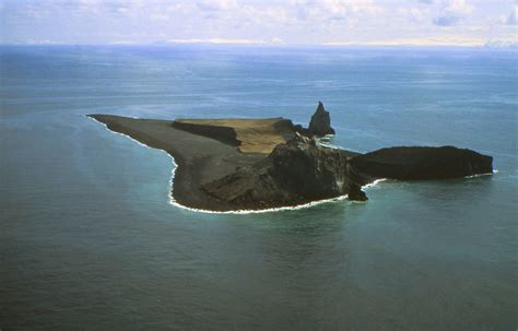 Small Alaska island is just the tip of a volcano