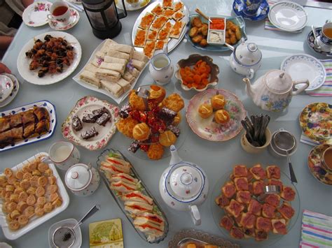 A compilation of recipes to have a british high tea in your home! "The Craft Group" plus...: High Tea & Salmon Swirl Recipe