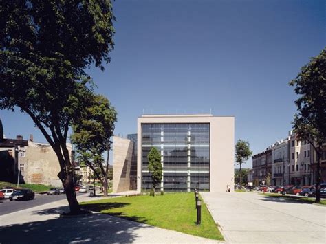 Kozień architekci działa od 1996 roku. BUDOWAPLUS.PL - Nagroda Roku SARP wręczona!