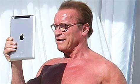 Shocking Arnold Schwarzenegger Throw Up Because He Hates His Body Shape