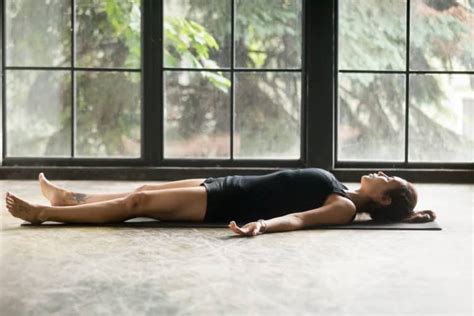 Das Hilft Wirklich Yoga Gegen Kopfschmerzen Gymondo® Magazin