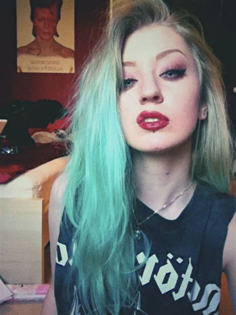 Medusa Piercing Detailed Guide To Know Everything With Design Ideas In