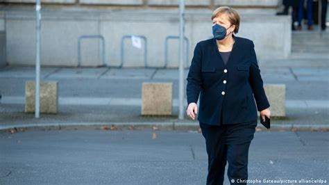 Angela Merkel Makes First Public Appearance Since Leaving Office Dw