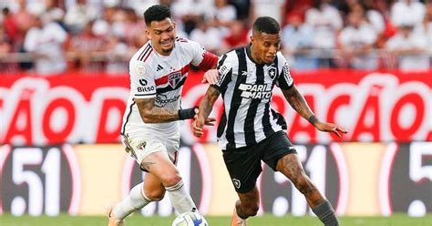 Com Dois Gols Anulados São Paulo Empata Com O Botafogo No Morumbi