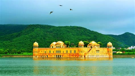 10 Best Places To Visit In The Monsoon In India