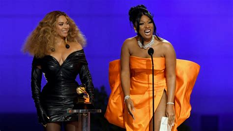 Please keep posts relevant to beyoncé and/or destiny's child. Megan Thee Stallion and Beyoncé Win Best Rap Song at 2021 ...
