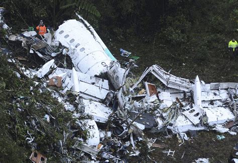 Columbia Plane Crash Latest Soccer Federation Cancels Activities After