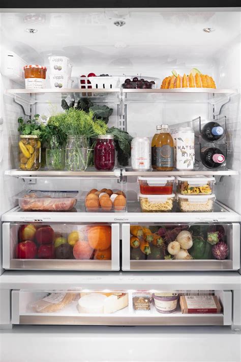 Follow these fridge organization tips from the experts at good housekeeping. How to Organize your Fridge - the ultimate guide to fridge ...