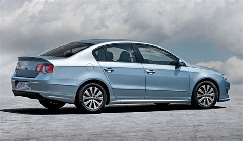 Maybe you would like to learn more about one of these? Across The Pond: 2010 Volkswagen Passat BlueMotion ...