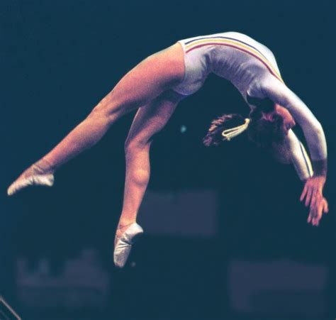 Nadia Com Neci The Perfect Olympic Gymnast Gloriousa