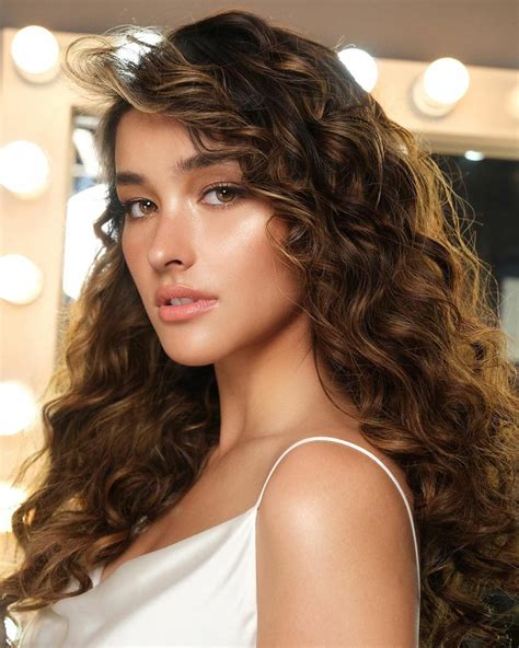 Liza Soberano Make It With You Curly Hair Styles Naturally Liza