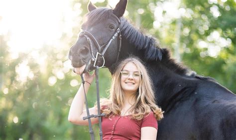 7 Tips To Prepare For The Perfect Horse Photo Shoot