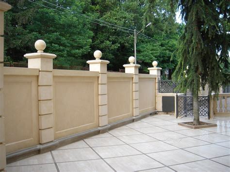 Pin By Mario Il Romano On Wall Compound Wall Design Fence Wall