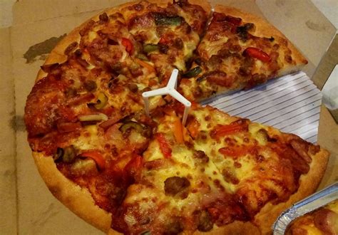 Pizza hut, a subsidiary of yum! Galeri Gambar Pizza Sketsa Terbaru | Repptu