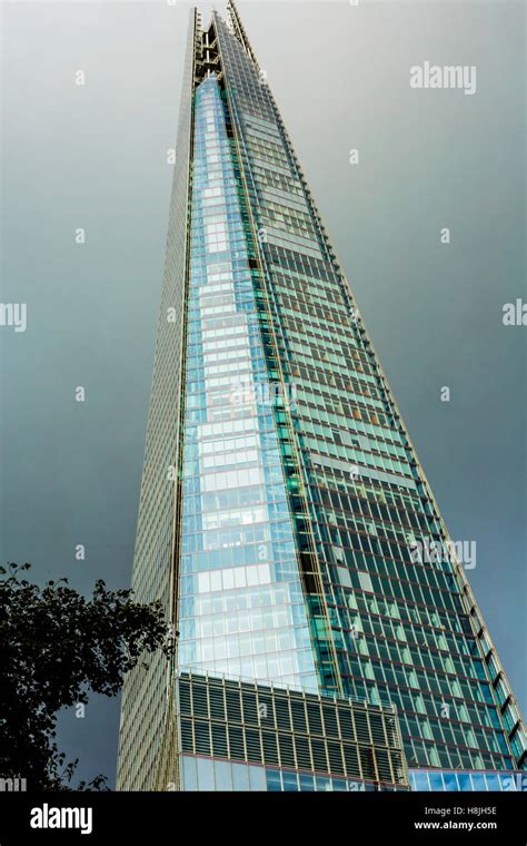 The Shard Skyscraper London United Kingdom Europe Stock Photo Alamy