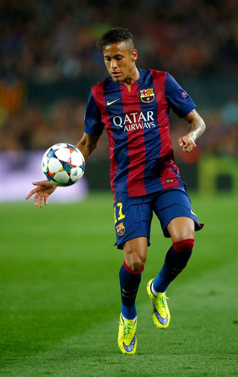So gut, dass sich der superstar nun einen scherz auf kosten des gegners erlaubt hat. Neymar - Neymar Photos - FC Barcelona v Paris Saint ...