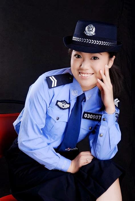The Uniform Girls Pic China Policewoman Uniforms X2