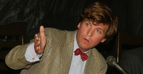 Does Tucker Carlson Wear A Wig The Debate Continues