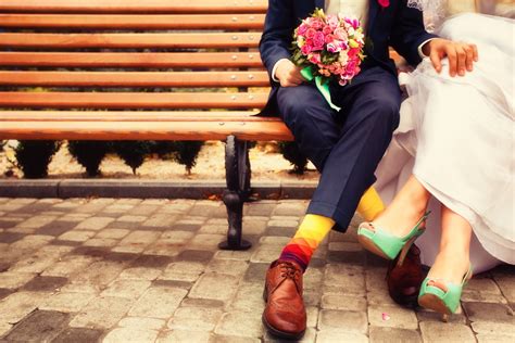 Creative Alternatives To Wedding Traditions Popsugar Love And Sex