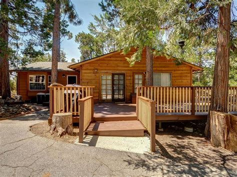Maybe you would like to learn more about one of these? Secluded Mountain Cabin in Idyllwild, California