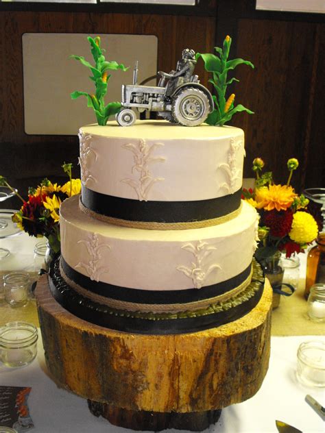 Keep up with wedding cake inspiration, wedding cake design, custom wedding cake, theme wedding cake, wedding cake decoration, vinatge wedding cake, beach wedding cake and more by wedding cake ideas. Fall/country Style Wedding Cake!!! - CakeCentral.com