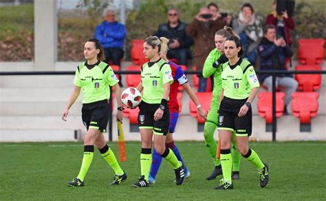 Football statistics of cristian molinaro including club and national team history. L'arbitro lametino Martina Molinaro protagonista al corso ...